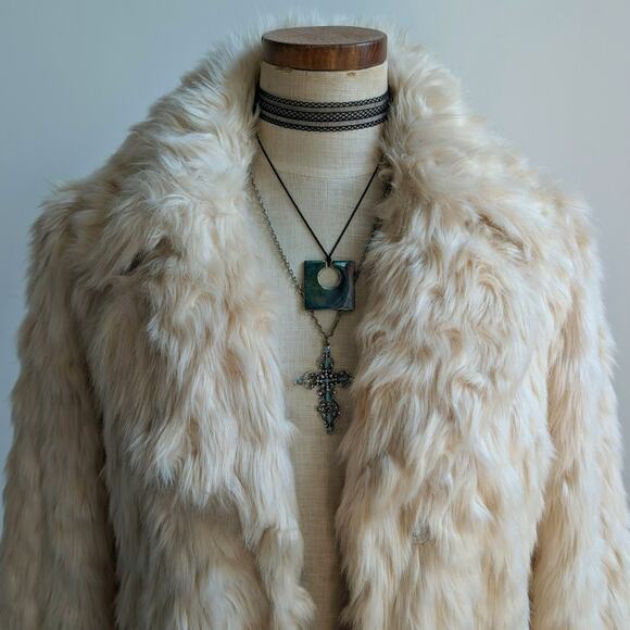 White Shaggy Faux Fur Trench Coat Cream Furry Penny Lane 70s Afghan Jacket Small - Picture 8 of 13